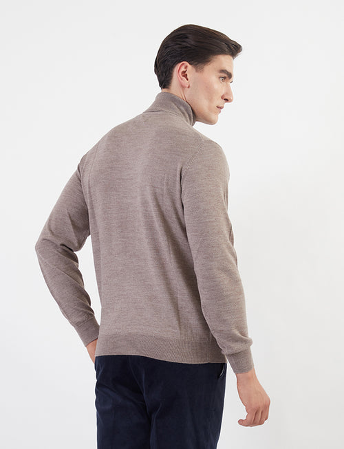 Basic turtleneck in merino wool