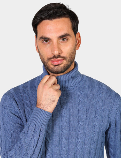 Cable knit turtleneck in cotton and wool