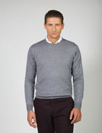 Maglia girocollo in lana merino con toppe