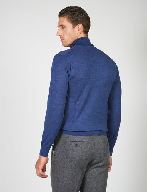 Basic turtleneck in merino wool