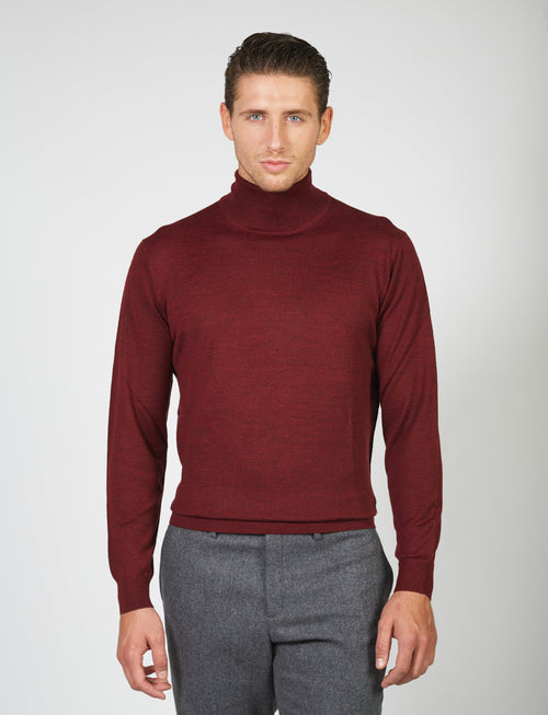 Basic turtleneck in merino wool