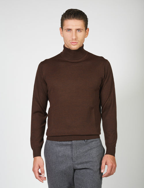 Basic turtleneck in merino wool