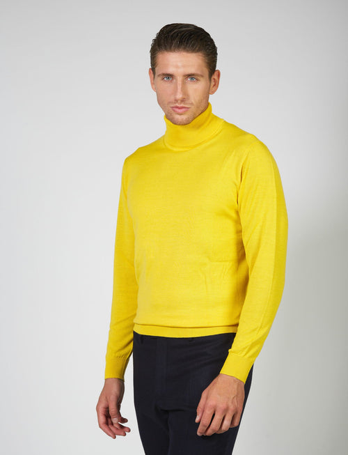 Basic turtleneck in merino wool