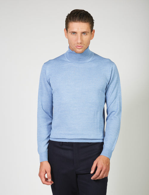 Basic turtleneck in merino wool