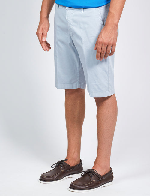 Solid color Bermuda shorts in cotton