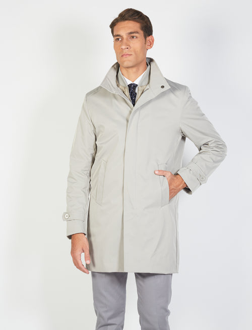 Coat with bib in technical fabric 