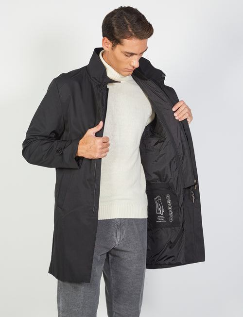 Coat with bib in technical fabric 