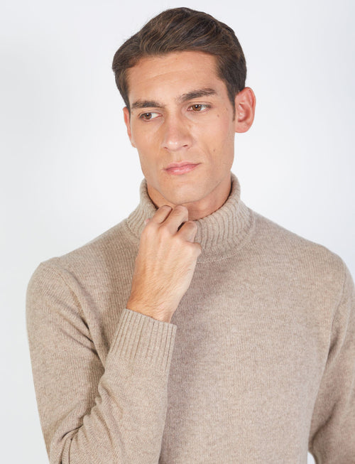 Lambswool turtleneck sweater 