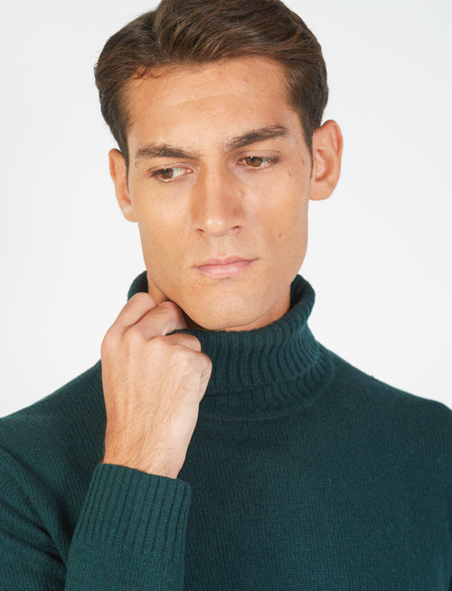 Lambswool turtleneck sweater 