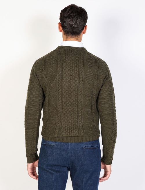 Crewneck sweater with diamonds and wool cables 