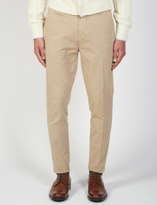 Pantaloni basici in tessuto twill